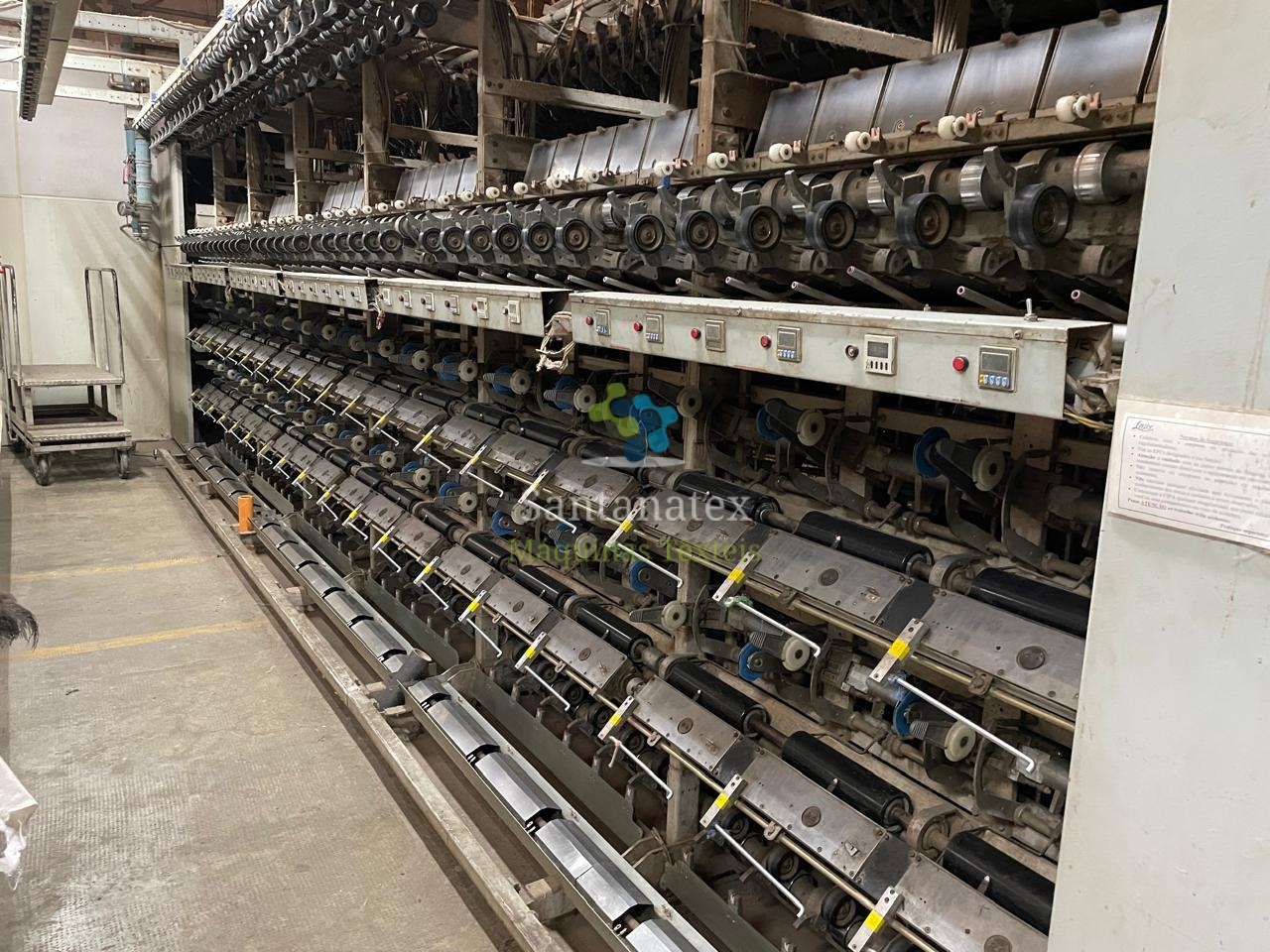 01 x Texturizadeira a Ar com 72 fusos