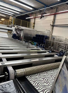 01 x Máquina de Estampar Digital Com 12 Cores