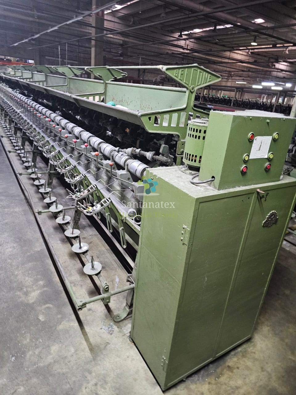 01 x Conicaleira Belcone com 120 fusos