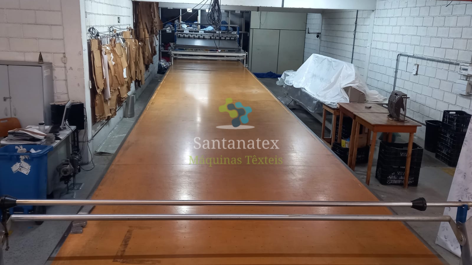 1x Mesa com insuflado