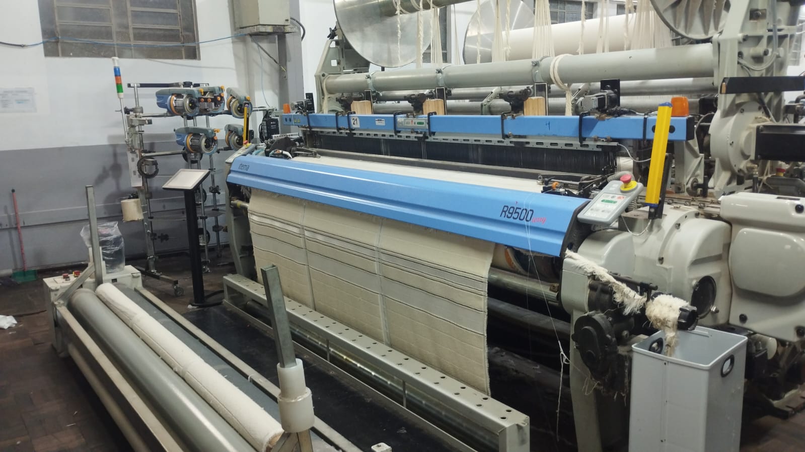 01 x Tear Itema Felpa R9500